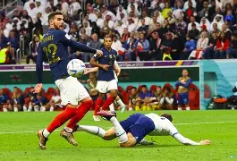 体育娱乐-曼联战胜对手,仍有欧战希望待发生的战争