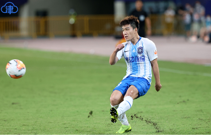 青岛海牛末轮赢球确定保级